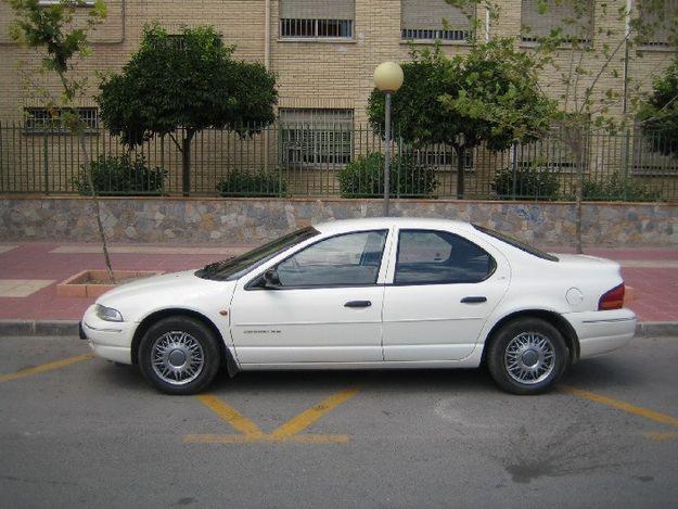 Chrysler Stratus 2.0 LE