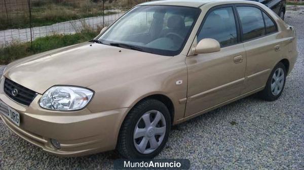 Hyundai Accent del año 2005 - Villena