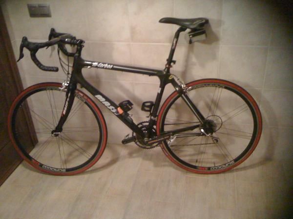 VENDO BICICLETA MASSI M-CARBON