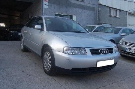 AUDI A3 1.6I 100CV. 5P. - Barcelona