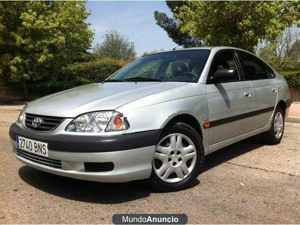 Toyota Avensis 1.6 VVT-I Terra