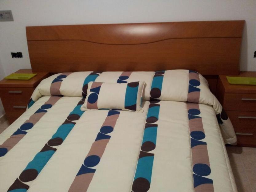 Cabezal+2 mesitas+comoda para cama 150