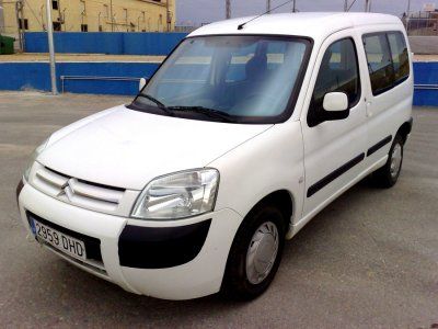 CITROEN BERLINGO 1.9 DIESEL, AñO 2005 ,AIRE ACONDICIONADO,AIRBAGS,ELEVALUNAS/ELECTRICOS - Valencia