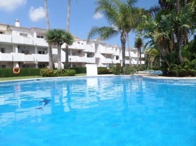 Apartamento con 2 dormitorios se vende en Mijas Costa, Costa del Sol