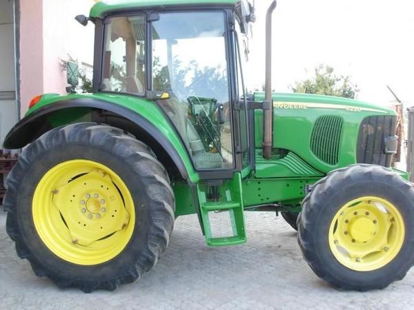 JOHN DEERE - 6220