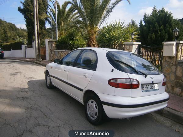 SE VENDE DAEWO LANOS 1.5 i   54.000 KM