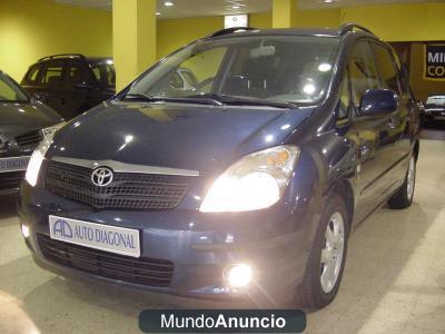 Toyota Corolla VERSO 1.8 VVT-i /NACIONAL/CLIMA/LLANTAS/