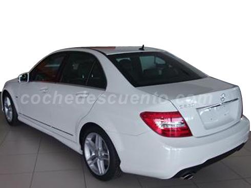 Mercedes Clase C Berlina BlueEFFICIENCY  Avantgarde  Edition 200 CDI  BE 136CV 6vel.Blanco Calcita,Negro Standar,Rojo Na