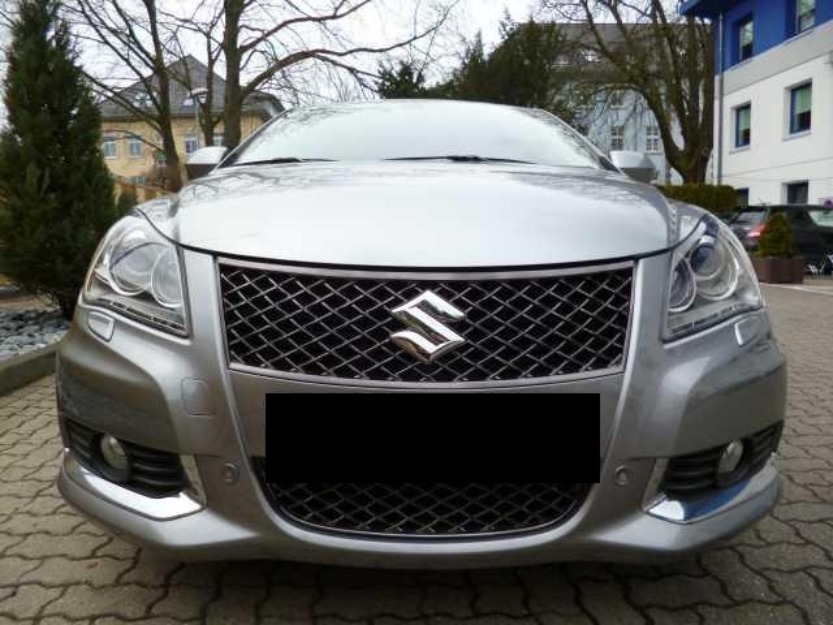 2011 Suzuki Kizashi Sport 2.4 4x2 gris