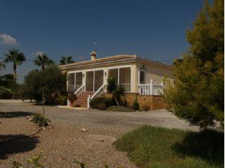 Chalet en venta en Catral, Alicante (Costa Blanca)