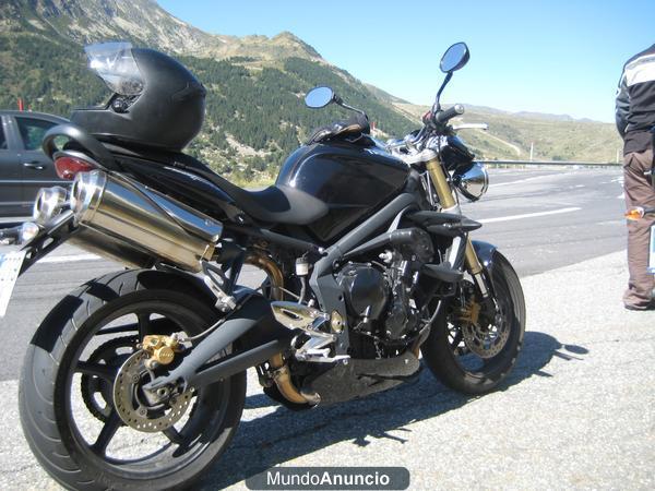 Triumph Street triple