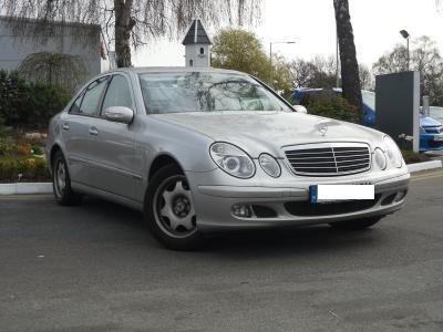 Mercedes Clase E 220 classic en LA CORUÑA