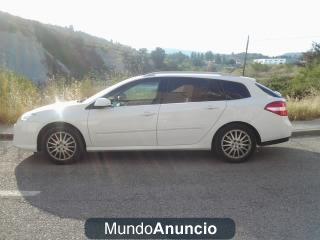 VENDO RENAULT LAGUNA AÑO 2010