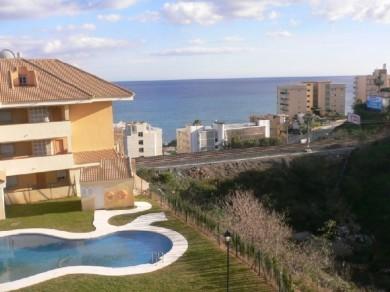 Apartamento con 2 dormitorios se vende en Fuengirola, Costa del Sol