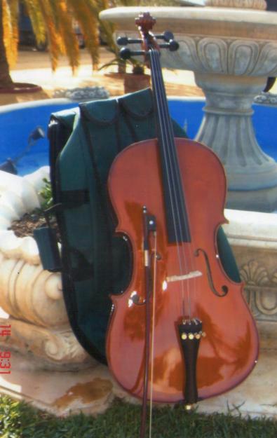 Violoncello 3/4 Palatino. Hecho a mano. 40C12