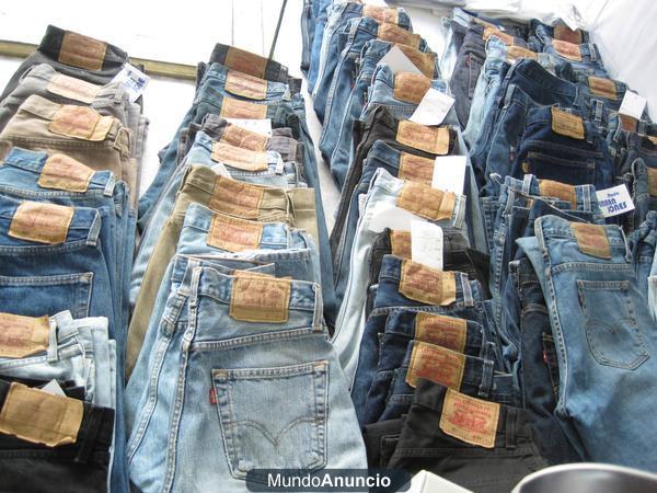 PANTALONES LEVIS DE SEGUNDAMANO SOLO POR 10€ - Vallecas -