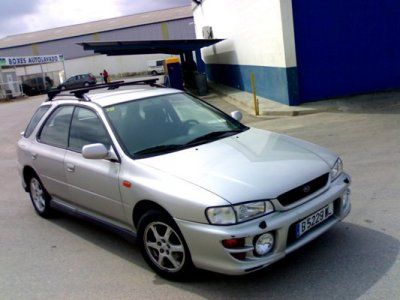 SUBARU IMPREZA 2.0I ,  4WD ,120CV ,CON LIBRO DE REVISIONES SUBARU - Valencia