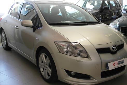 Toyota Auris 2.2 D4D SPORT 177