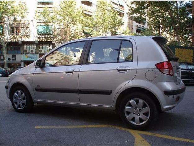 Comprar coche Hyundai Getz Crdi '05 en Barcelona