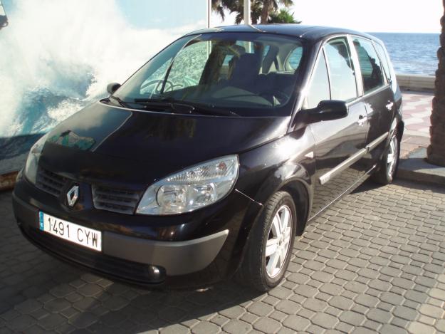 Renault Scenic DCI 1. 5 Confort Dynamique negro