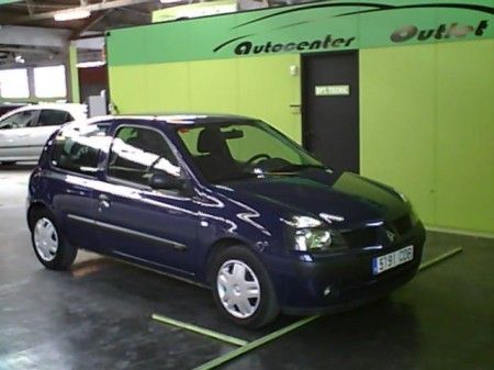 RENAULT CLIO 1.6 - Barcelona