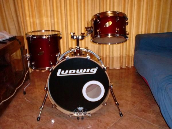 Vendo bateria Ludwig Accent Custom Elite 20