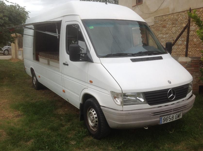 mercedes 312d año 2000( tienda o camper)