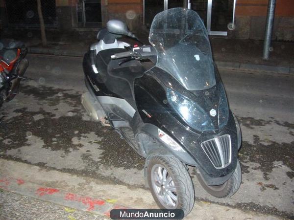 PIAGGIO MP3 250 RST