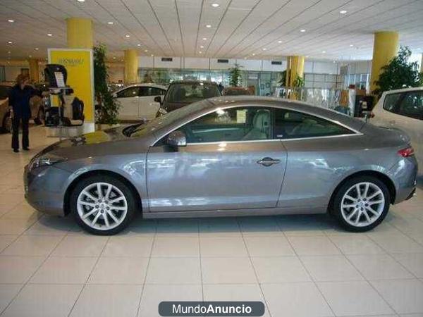 Renault Laguna Coupe Initiale 3.0 V6 dCi 235