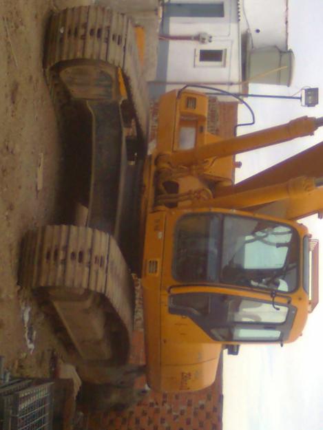 VENDO EXCAVADORA HYUNDAY 290 NLC 3 DE CADENAS A BUEN PRECIO