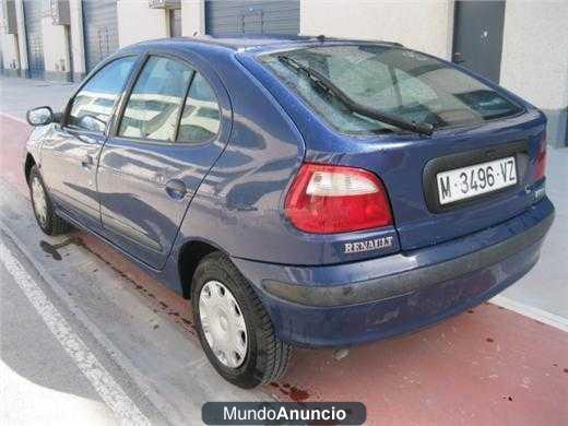 Renault Megane EUROPA 1.6E 75