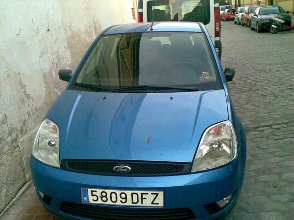 Se vende o cambia Ford fiesta 05 Diesel