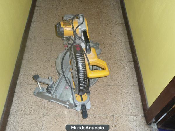 VENDO ENGLETADORA  350 €