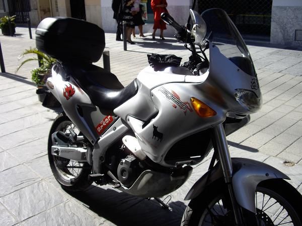 APRILIA PEGASO 650 cc