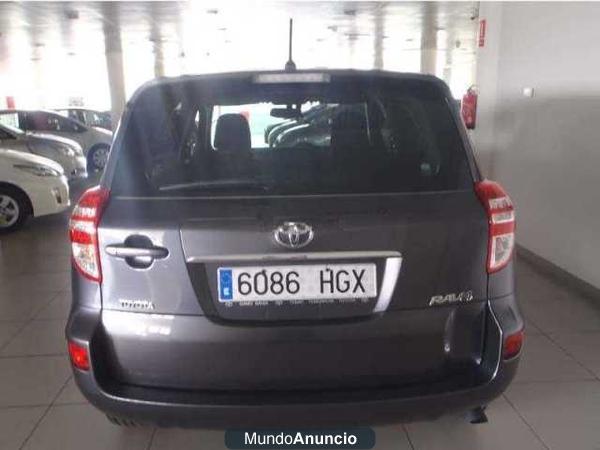 Toyota Rav4 2.2 D4D Advance 4x2