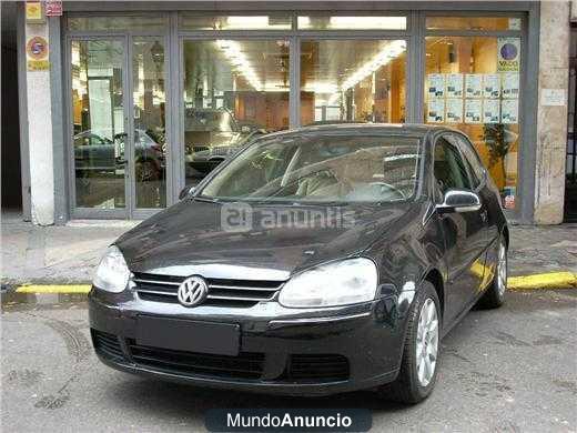 Volkswagen Golf 2.0 TDI DSG Sportline