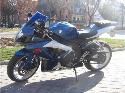 SUZUKI GSX R600