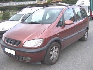 Venta de coche Opel Zafira DTI '00 en Arrigorriaga