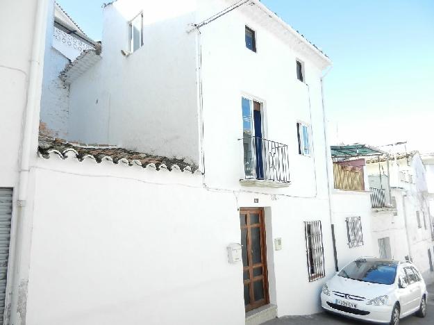 Casa en venta en Castillo de Locubín, Jaén