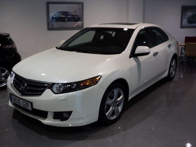 HONDA ACCORD 2.2I-DTEC EXECUTIVE