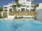 Apartamento con 2 dormitorios se vende en Estepona, Costa del Sol - mejor precio | unprecio.es