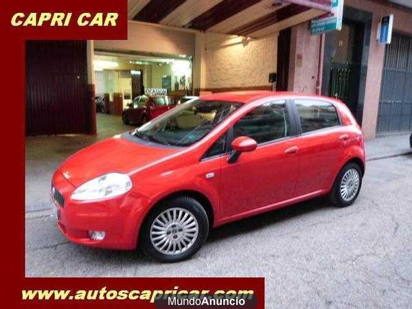 Fiat Punto Grande  1.4 Dynamic 95