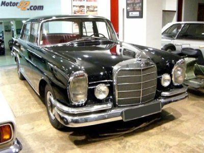 MERCEDES 230 220 S - COLAS - Valencia