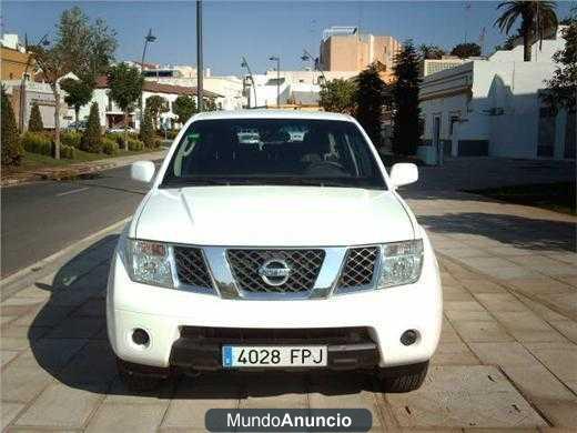 Nissan Pathfinder 2.5 dCi 174CV LE 7 plazas