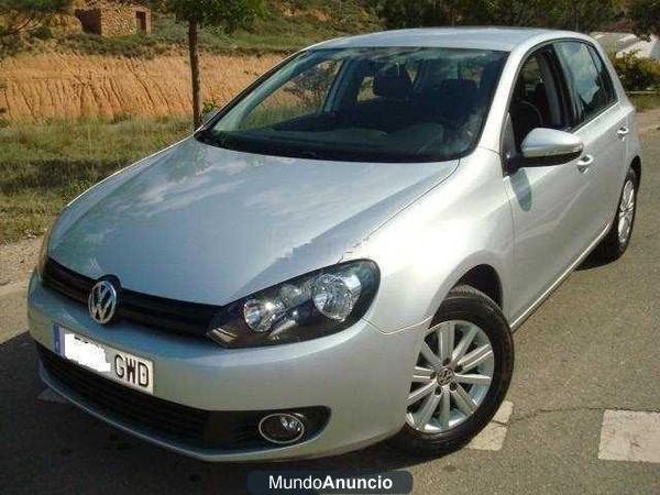 Volkswagen Golf 1.6 TDI Advance 90 5p