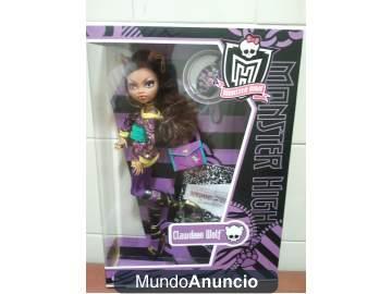 VENDO MUÑECA FRANKIE Y CLAWDEN WOLF MONSTER HIGG