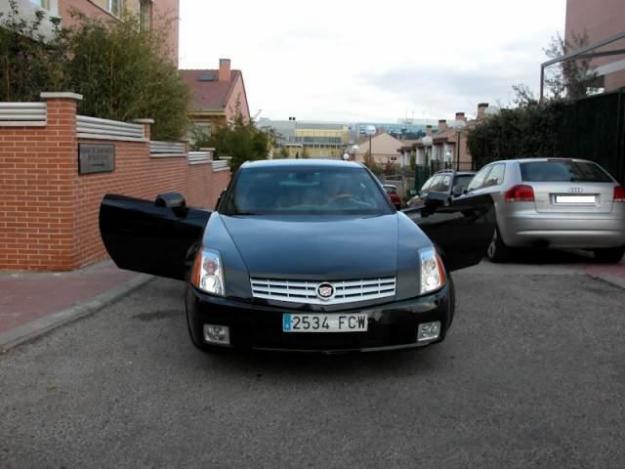 2006  Cadillac XLR 4.6i V8 negro