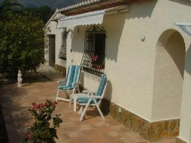 Chalet con 2 dormitorios se vende en Orba