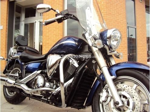 YAMAHA XVS 1300 A Midnight Star