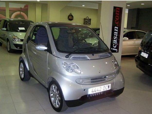 Venta de coche Smart Fortwo Fortwo Coupe 45 Pure '04 en Valencia